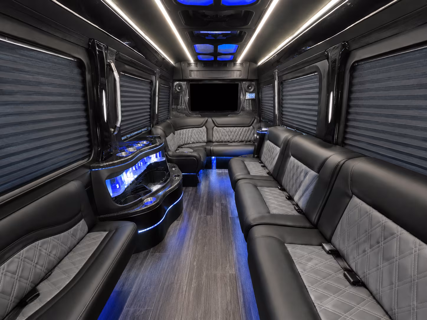 fairfield 30 passenger party bus